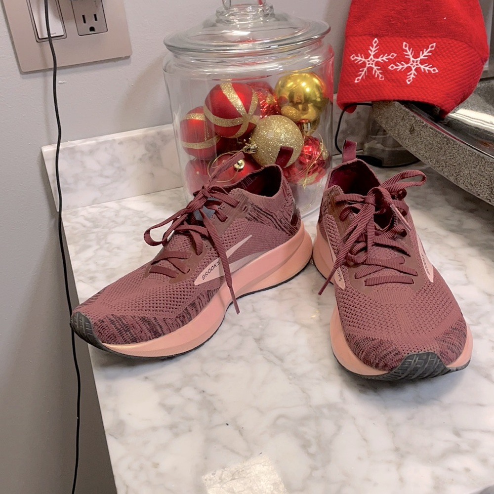 Brooks Levitate 4